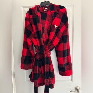 Victoria’s Secret PINK robe